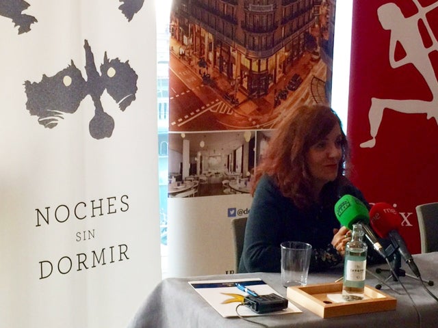 'Noches sin dormir', el nuevo libro de Elvira Lindo sobre su último invierno en Nueva York 'Noches sin dormir', el nuevo libro de Elvira Lindo sobre su último invierno en Nueva York