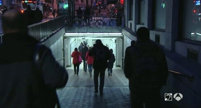 Bruselas recupera poco a poco la normalidad tras permanecer casi desierta Bruselas recupera poco a poco la normalidad tras permanecer casi desierta