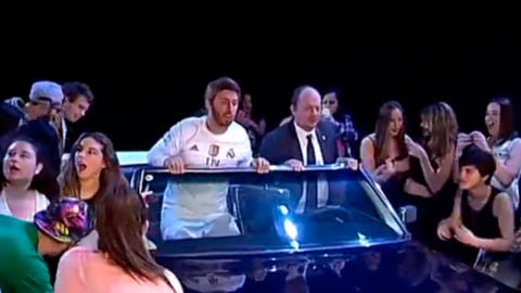 versi&oacute;n de la canci&oacute;n 'La Gozadera', adaptada al partido del Madrid- Bar&ccedil;a 