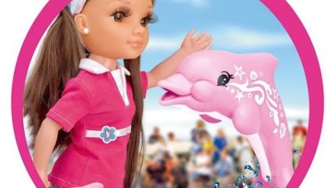 La mu&ntilde;eca Nancy se convierte en 'rescatadora de delfines'