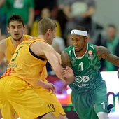 Doellman defiende ante el Stelmet Zielona Gora Doellman defiende ante el Stelmet Zielona Gora