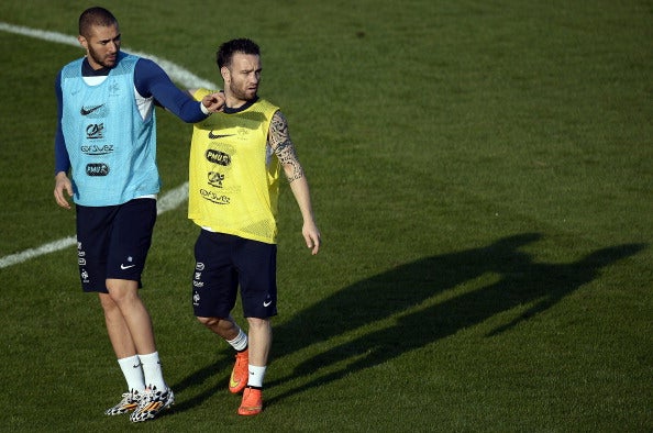 Benzema: "Quiero volver a jugar con Valbuena en la Selección" Benzema: "Quiero volver a jugar con Valbuena en la Selección"