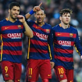 Luis Suárez (izq), Neymar y Leo Messi (d)