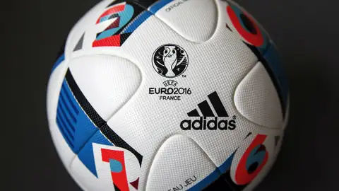 Beau Jeu, el balón de la Euro 2016 Beau Jeu, el balón de la Euro 2016