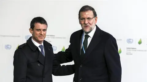 Rajoy junto al primer ministro francés, Manuel Valls Rajoy junto al primer ministro francés, Manuel Valls