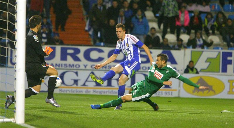 Villareal y Málaga quedan en evidencia, el Eibar casi eliminado Villareal y Málaga quedan en evidencia, el Eibar casi eliminado