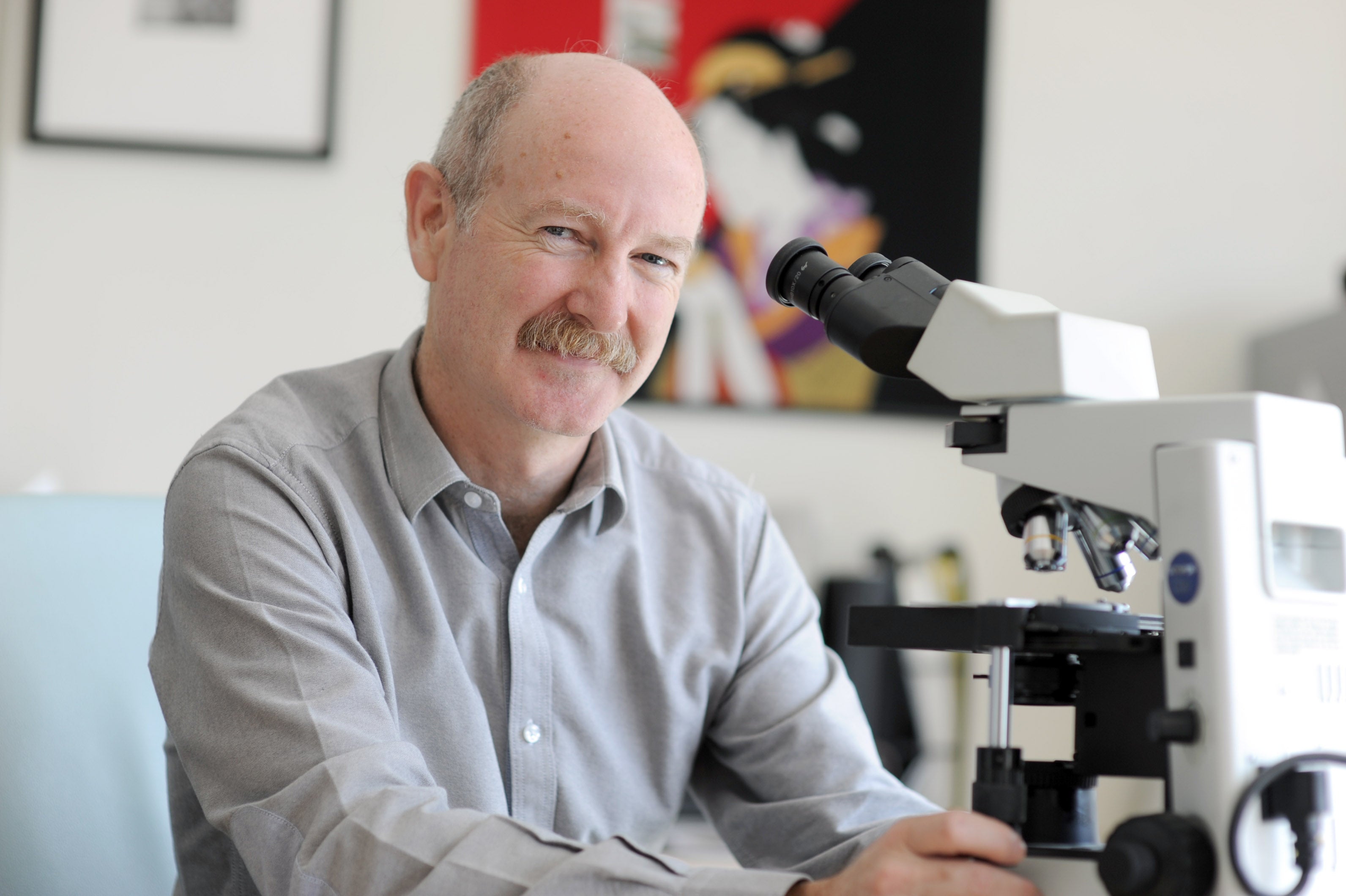 Rafael Yuste: "Obama quería ser recordado como el presidente que hizo algo fundamental en la ciencia" Rafael Yuste: "Obama quería ser recordado como el presidente que hizo algo fundamental en la ciencia"