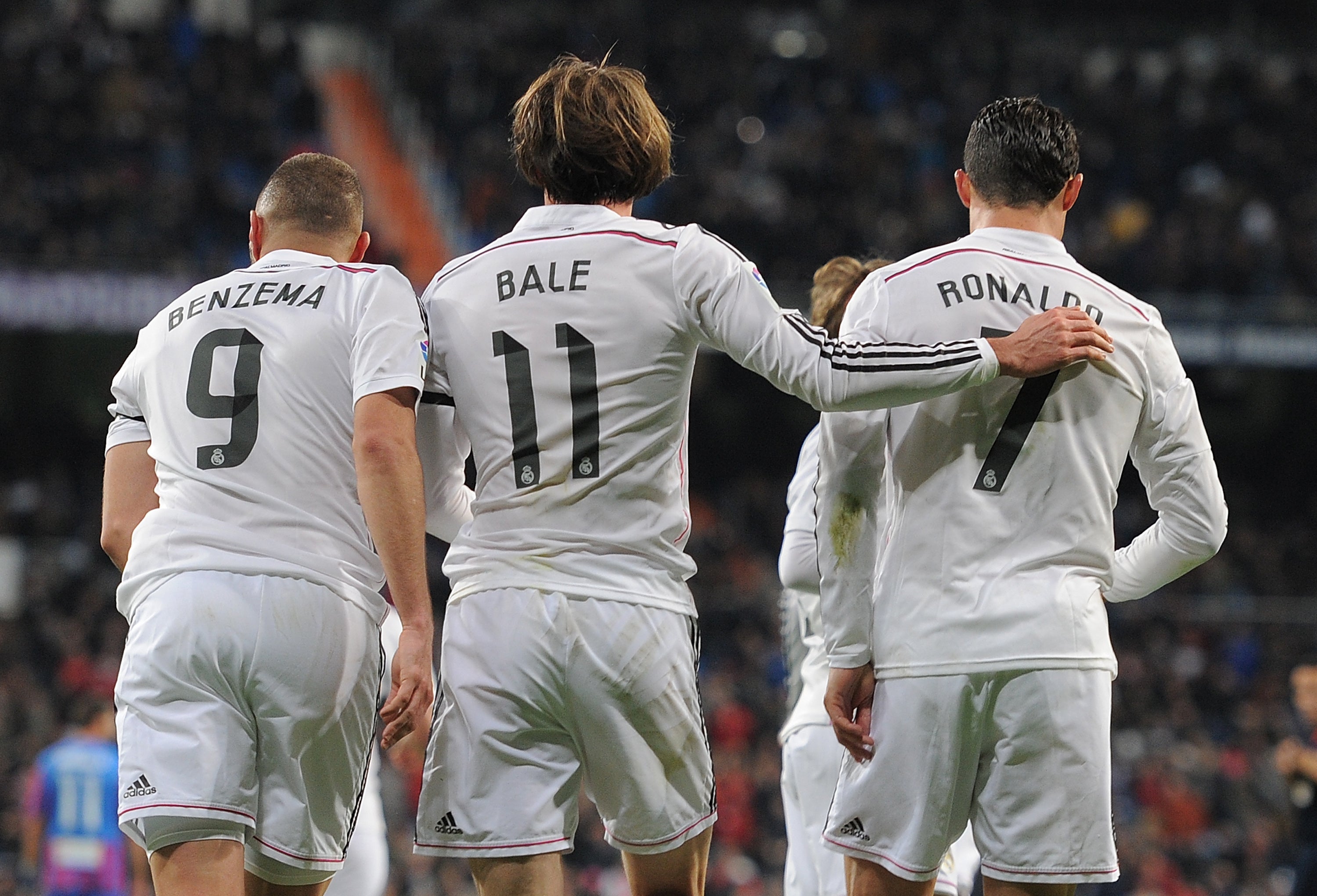 Benzema, sobre la BBC: "Tenías un cohete, un anotador y luego estaba yo, la pieza para que todo funcionara" Benzema, sobre la BBC: "Tenías un cohete, un anotador y luego estaba yo, la pieza para que todo funcionara"
