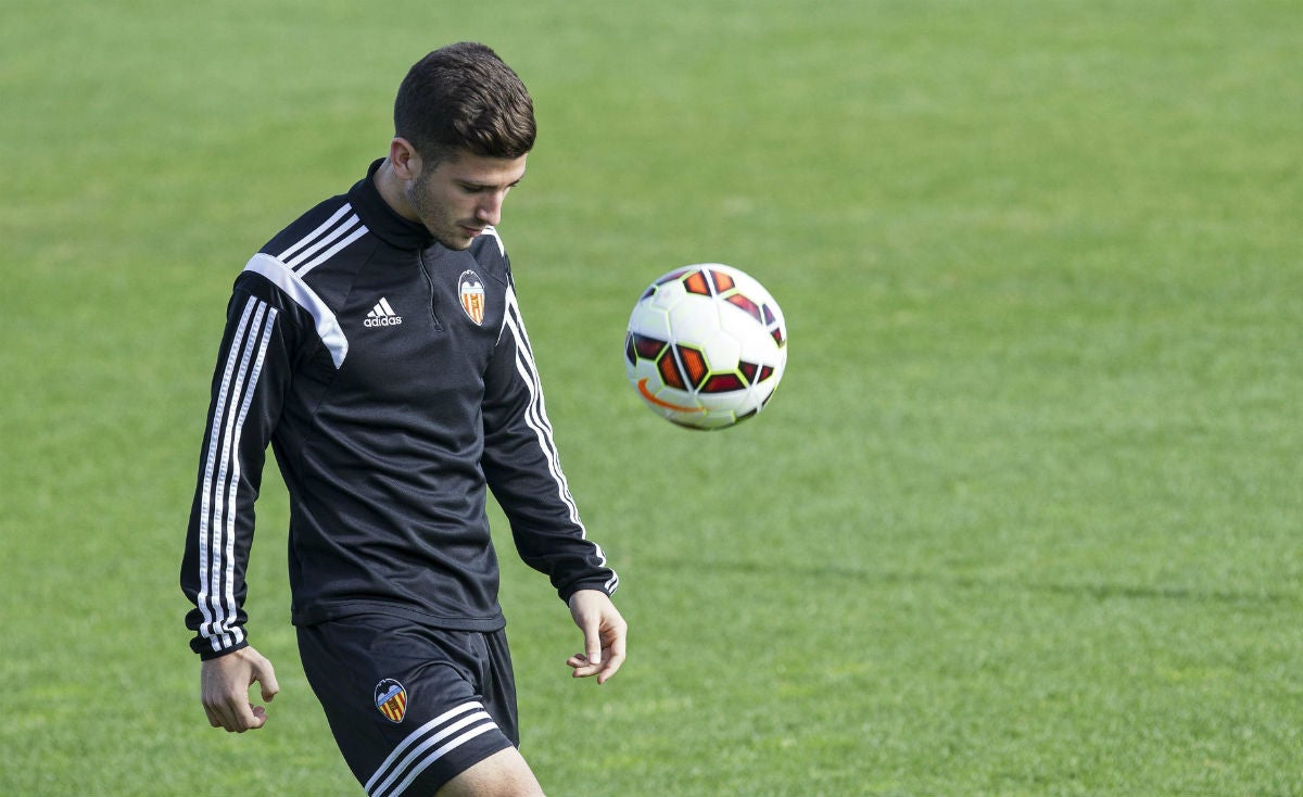 Valencia 0 - 1 Sporting. Sanabria da la victoria al Sporting Valencia 0 - 1 Sporting. Sanabria da la victoria al Sporting