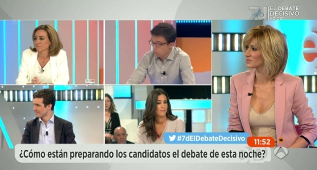 Chacón, Villacís y Errejón critican la ausencia de Rajoy en el 7D y Casado afirma que Santamaría representa al Gobierno Chacón, Villacís y Errejón critican la ausencia de Rajoy en el 7D y Casado afirma que Santamaría representa al Gobierno