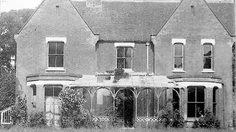 La Rectoría de Borley, en Inglaterra La Rectoría de Borley, en Inglaterra