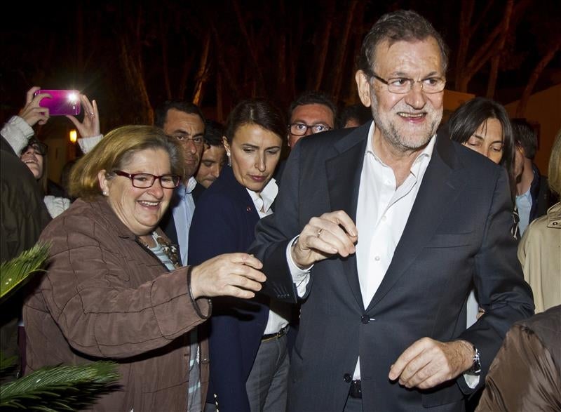 Rajoy alerta de "lo que algunos están preparando" con posibles pactos postelectorales Rajoy alerta de "lo que algunos están preparando" con posibles pactos postelectorales
