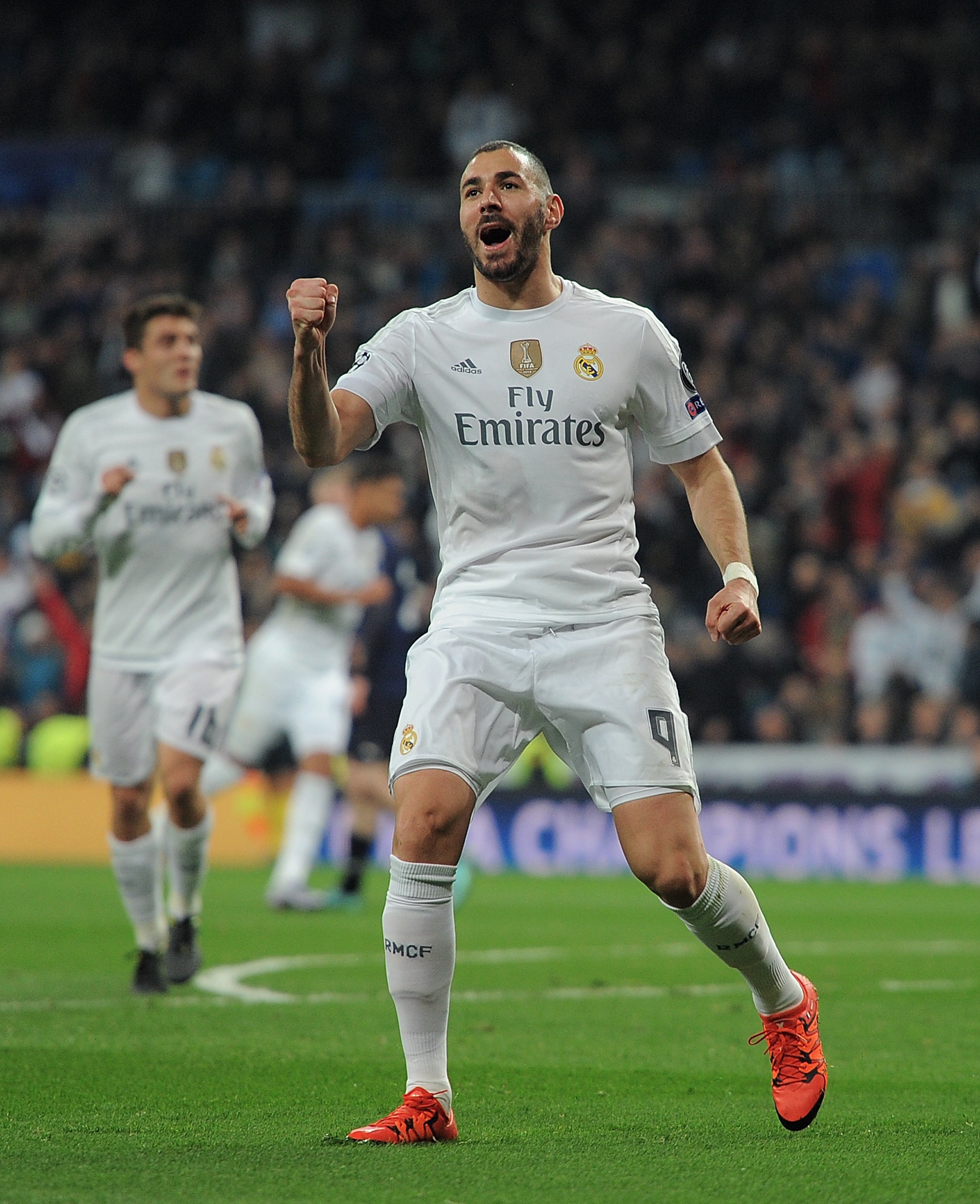 Benzema: "Ha sido una noche inolvidable para la gente que le gusta el fútbol" Benzema: "Ha sido una noche inolvidable para la gente que le gusta el fútbol"