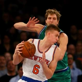 Porzingis postea a Dirk Nowitzki Porzingis postea a Dirk Nowitzki