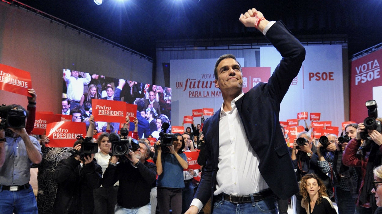 Pedro Sánchez vuelve a la carretera la próxima semana para "escuchar a los militantes" Pedro Sánchez vuelve a la carretera la próxima semana para "escuchar a los militantes"