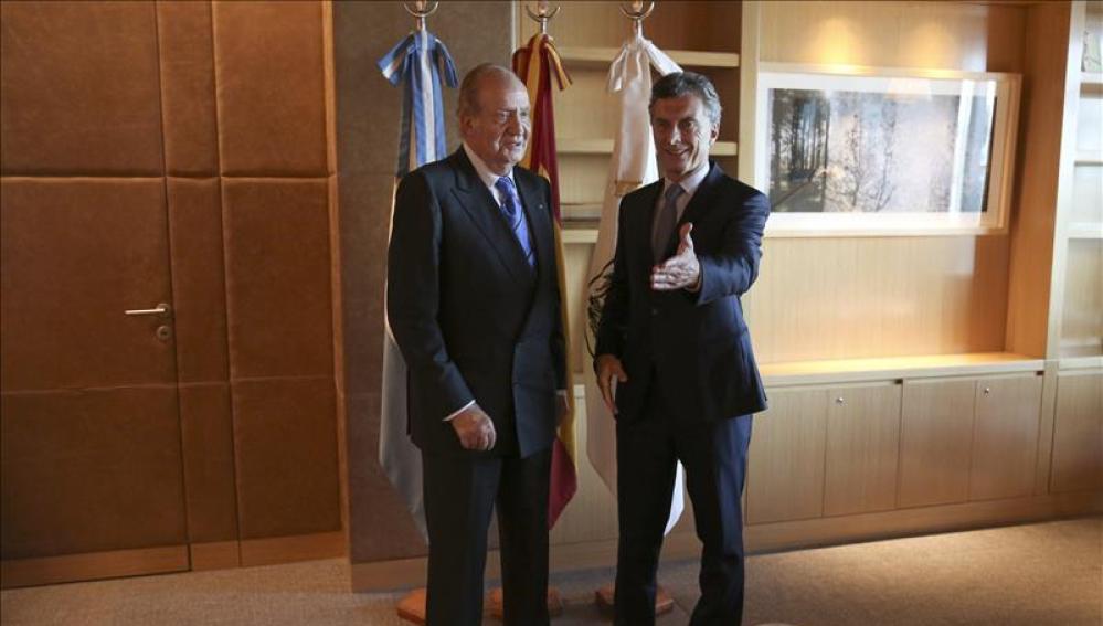 Mauricio Macri con el Rey Juan Carlos. 