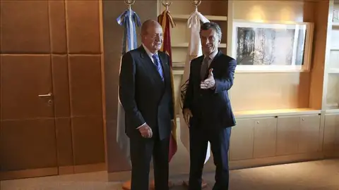 Mauricio Macri con el Rey Juan Carlos. Mauricio Macri con el Rey Juan Carlos.