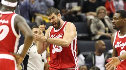 Marc Gasol celebra la victoria de Memphis
