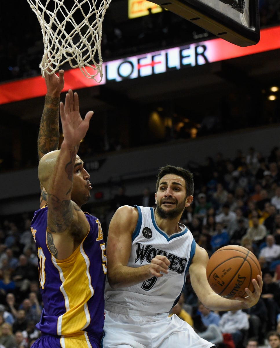 Ricky Rubio orquesta el juego ofensivo de los Timberwolves Ricky Rubio orquesta el juego ofensivo de los Timberwolves