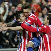 Los jugadores del Sporting celebran un gol Los jugadores del Sporting celebran un gol