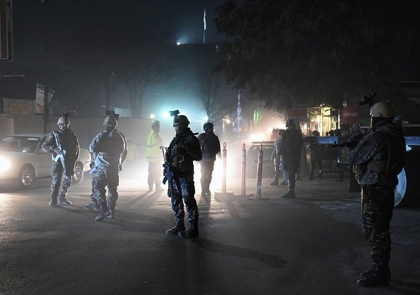 Dos talibanes muertos y uno herido en ataque junto embajada española en Kabul Dos talibanes muertos y uno herido en ataque junto embajada española en Kabul
