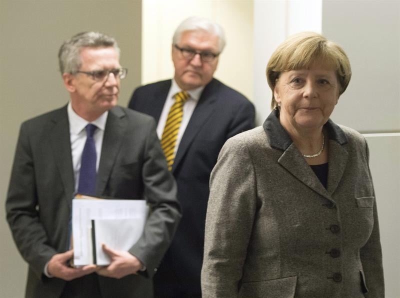 Mandatarios alemanes piden endurecer las leyes sobre el control de armas tras el tiroteo de Múnich Mandatarios alemanes piden endurecer las leyes sobre el control de armas tras el tiroteo de Múnich