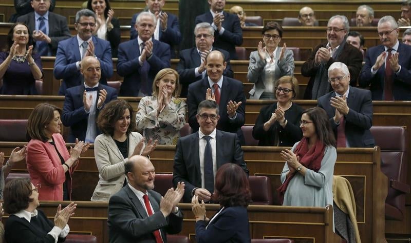 El postureo del primer día de esta legislatura El postureo del primer día de esta legislatura