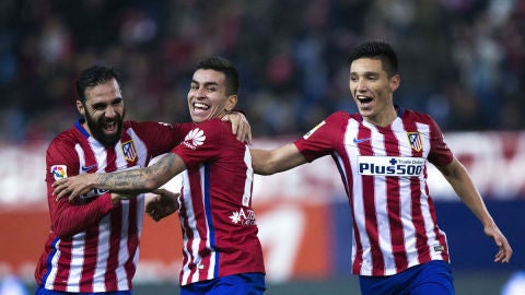 Correa celebra el 1-0 ante el Rayo