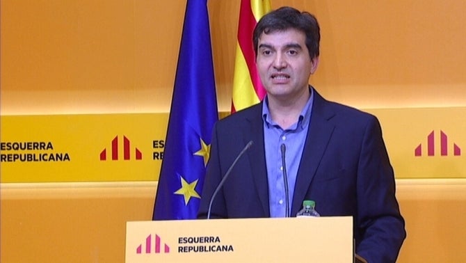 ERC avala la carta del Puigdemont y pide a la CUP que no se vaya del Parlament ERC avala la carta del Puigdemont y pide a la CUP que no se vaya del Parlament