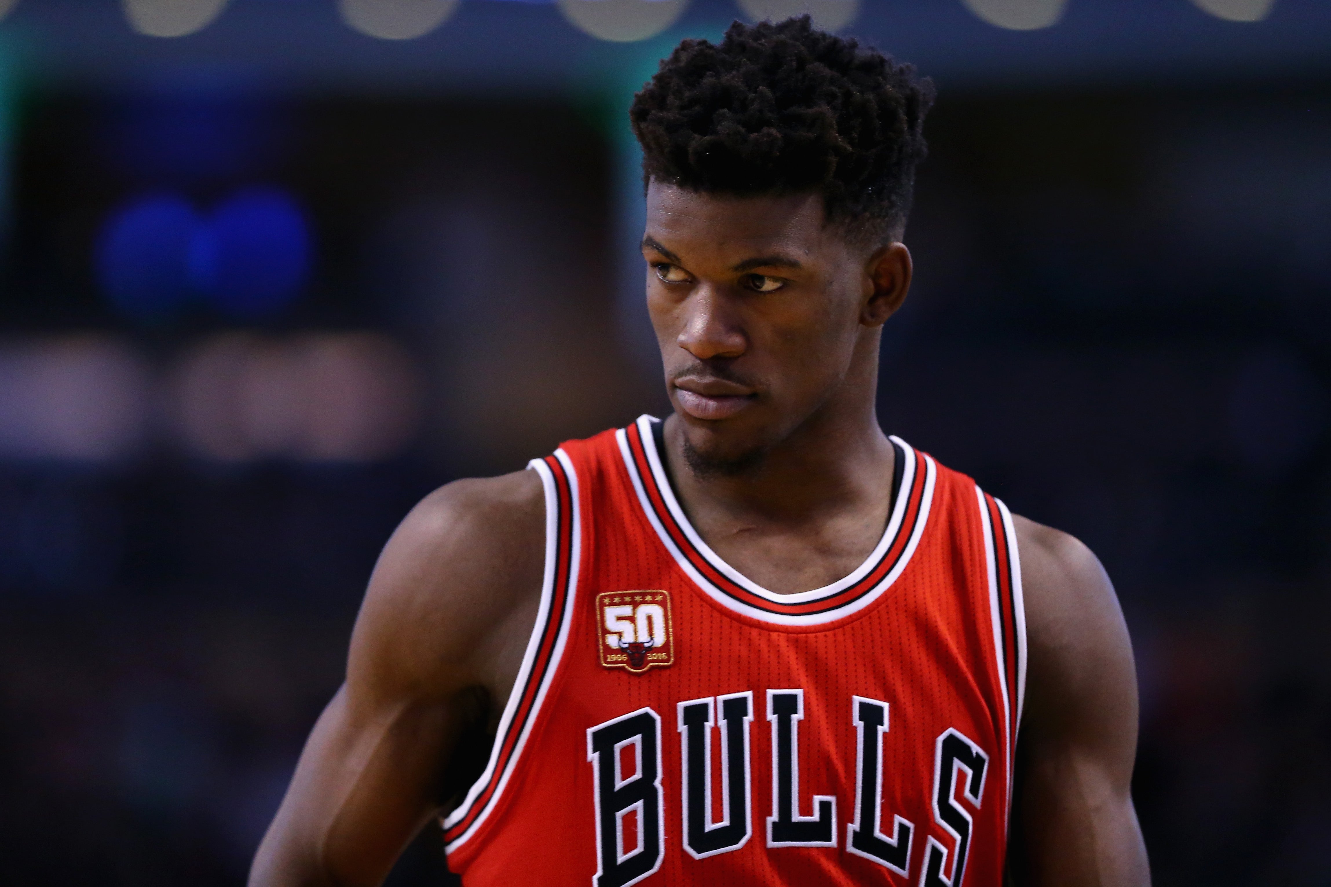 Jimmy Butler se exhibe con 53 puntos en la victoria ante los Sixers Jimmy Butler se exhibe con 53 puntos en la victoria ante los Sixers