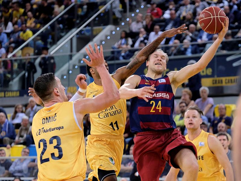 El Barcelona vence con claridad al Gran Canaria El Barcelona vence con claridad al Gran Canaria