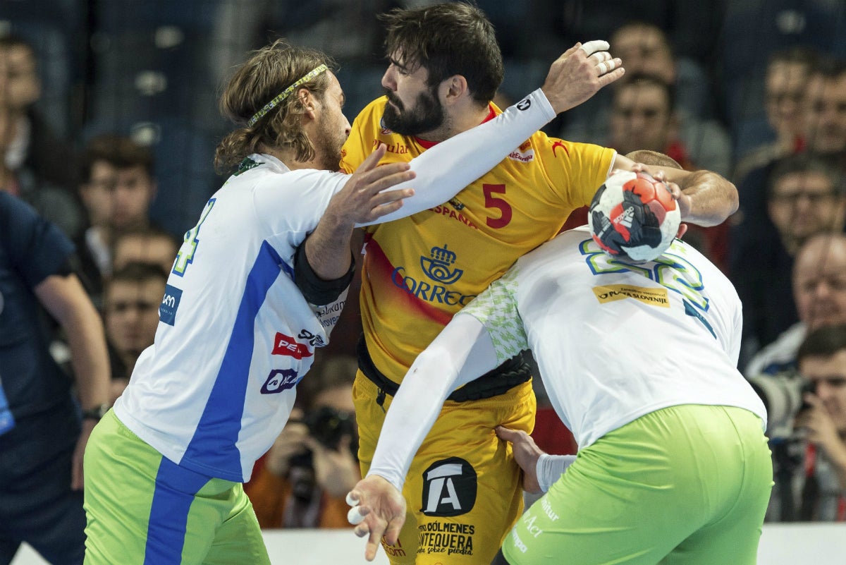 Los Hispanos salvan un empate ante Eslovenia Los Hispanos salvan un empate ante Eslovenia