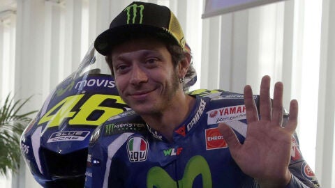 Valentino Rossi, en la presentaci&oacute;n de Yamaha en Barcelona
