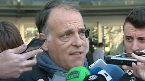Javier Tebas, hablando con los medios