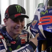 Jorge Lorenzo, durante la presentación de la Yamaha de 2016 Jorge Lorenzo, durante la presentación de la Yamaha de 2016