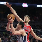 Pau Gasol, en acción ante los Pistons Pau Gasol, en acción ante los Pistons