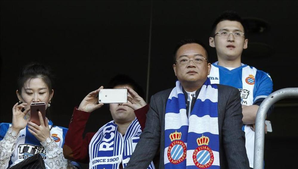 Chen Yansheng en un partido del RCD Espanyol