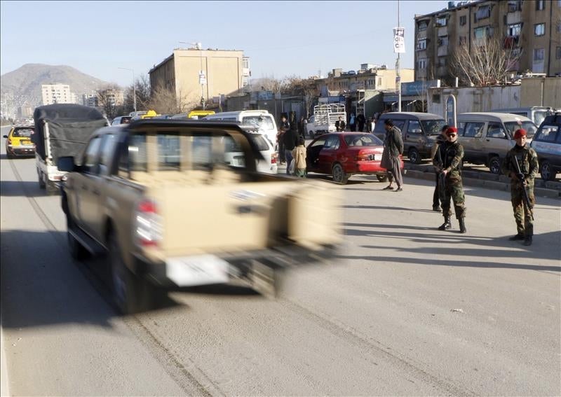 Siete muertos en un ataque suicida cerca de la embajada rusa en Kabul Siete muertos en un ataque suicida cerca de la embajada rusa en Kabul