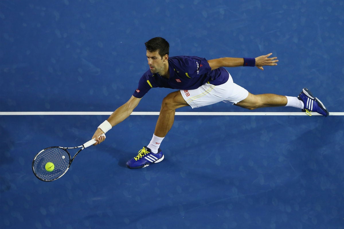 Djokovic resulve sin problemas su pase a tercera ronda Djokovic resulve sin problemas su pase a tercera ronda