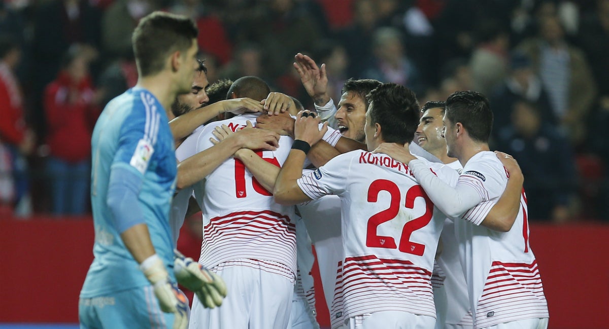 Vitolo y N'Zonzi colocan al Sevilla con pie y medio en semifinales Vitolo y N'Zonzi colocan al Sevilla con pie y medio en semifinales