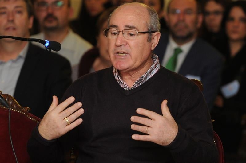 El policía que propició la detención de Montserrat y Triana: "Pensé que me iban a dar un tiro" El policía que propició la detención de Montserrat y Triana: "Pensé que me iban a dar un tiro"