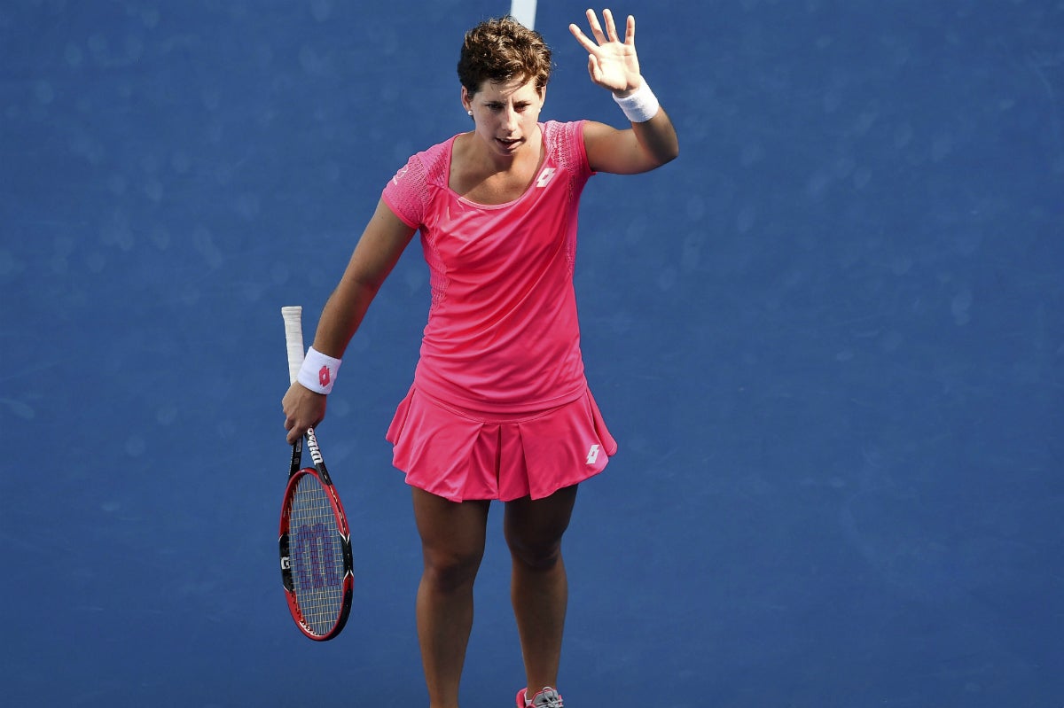 Carla Suárez accede a octavos tras la retirada de Kulichkova Carla Suárez accede a octavos tras la retirada de Kulichkova