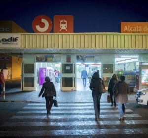La estación de Cercanías de Renfe de Alcalá de Henares La estación de Cercanías de Renfe de Alcalá de Henares