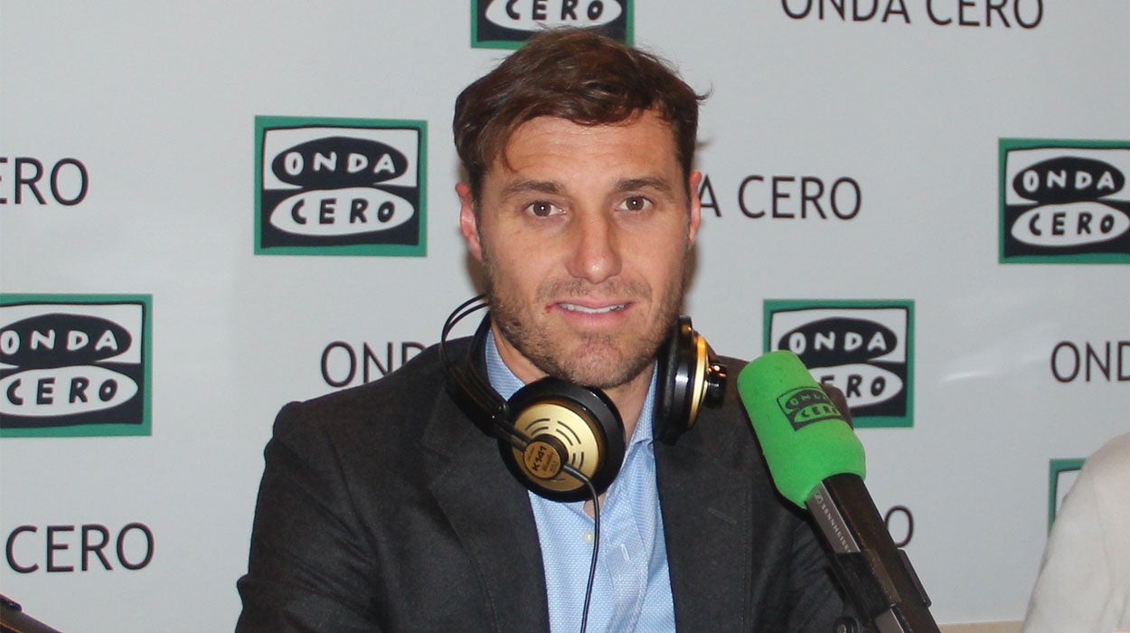 Iván Helguera: "Tienes que estar muy preparado para ser entrenador" Iván Helguera: "Tienes que estar muy preparado para ser entrenador"