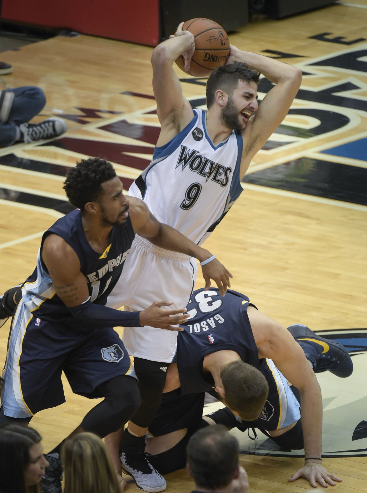 Ricky Rubio se lleva el duelo ante Marc Gasol Ricky Rubio se lleva el duelo ante Marc Gasol