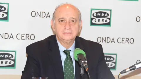 Jorge Fernández Díaz en los estudios de Onda Cero El ministro del Interior Jorge Fernández Díaz en los estudios de Onda Cero