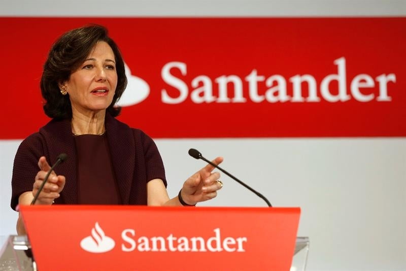 Ana Botín pide que los españoles que más sufrieron la crisis se beneficien ahora Ana Botín pide que los españoles que más sufrieron la crisis se beneficien ahora