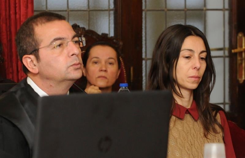 Mil euros de sanción para el abogado de Gago por desaparecer durante el juicio Mil euros de sanción para el abogado de Gago por desaparecer durante el juicio