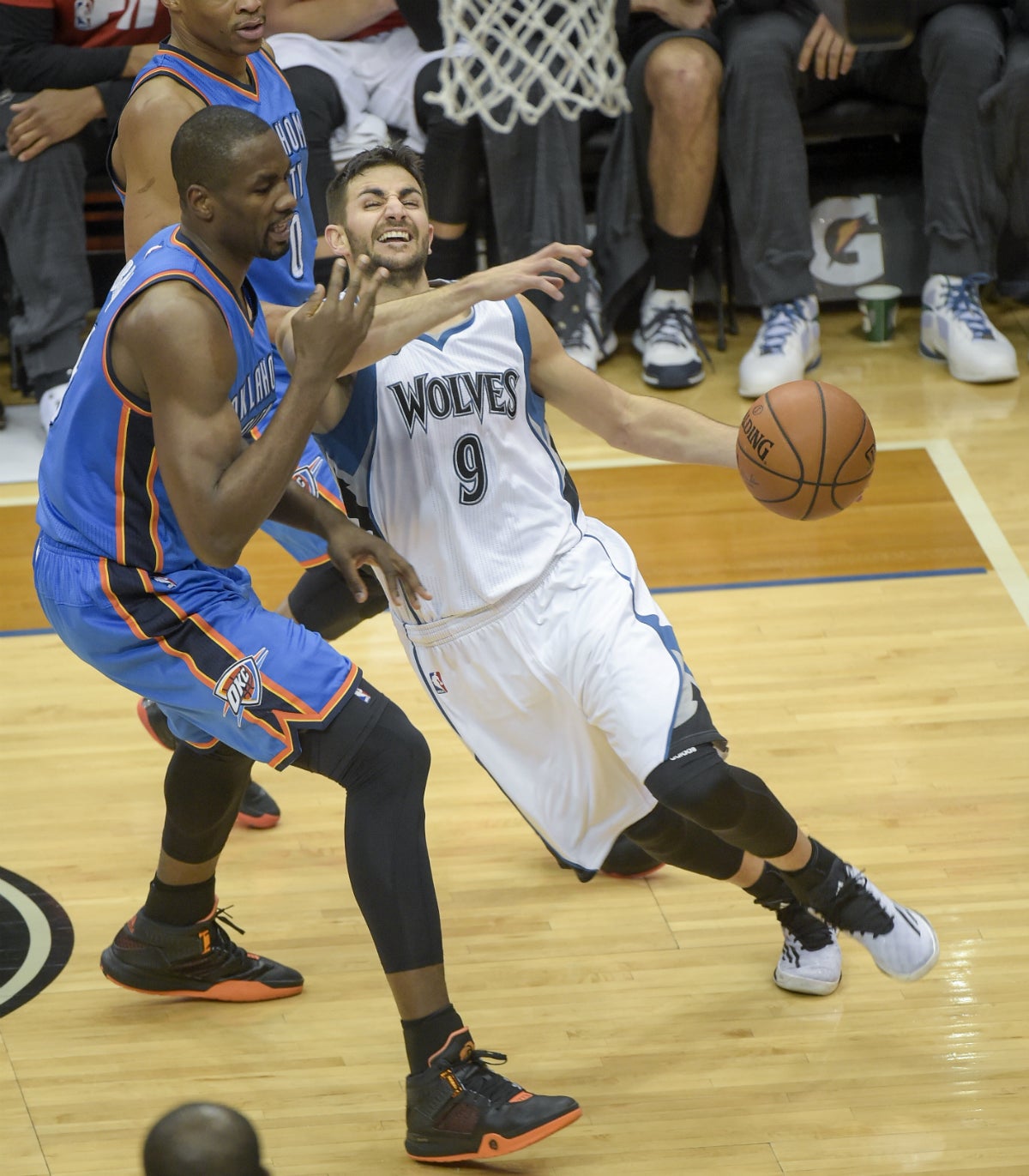 Los Thunder de Ibaka vencen a los Wolves de Ricky en una batalla muy igualada Los Thunder de Ibaka vencen a los Wolves de Ricky en una batalla muy igualada