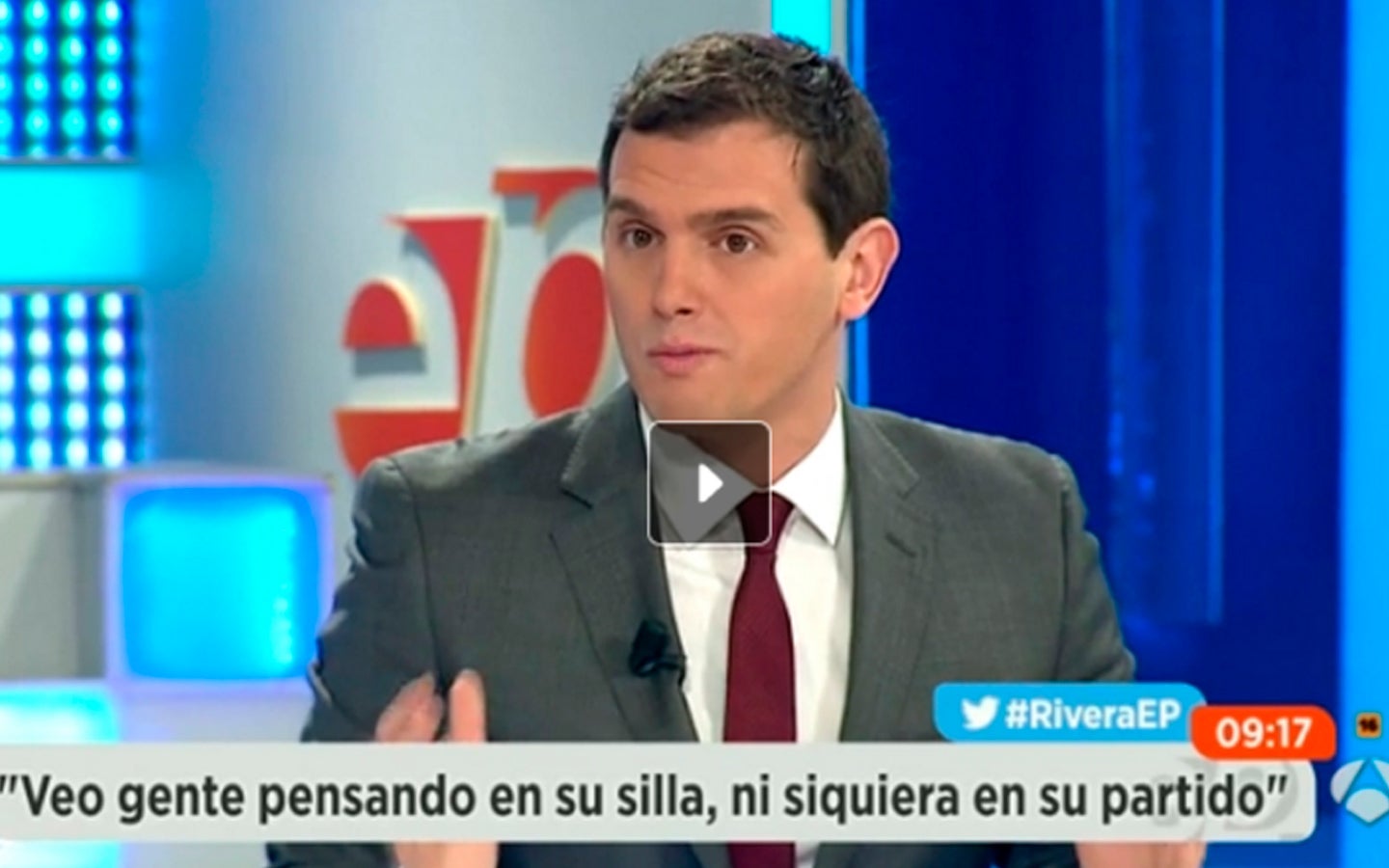 Albert Rivera, sobre Rajoy: "Si no tienes capacidad, tienes que dialogar o apartarte y que lo intente otro" Albert Rivera, sobre Rajoy: "Si no tienes capacidad, tienes que dialogar o apartarte y que lo intente otro"